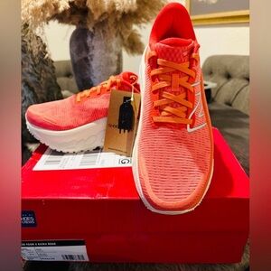 NWT NEW BALANCE fresh foam X KAIHA ROAD running shoes